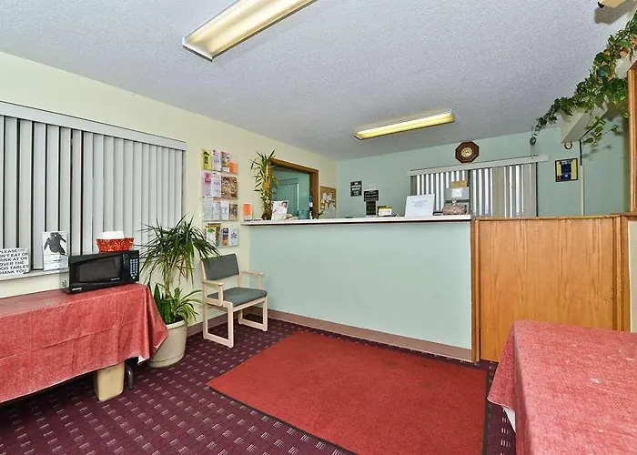 Americas Value Hotel 2*